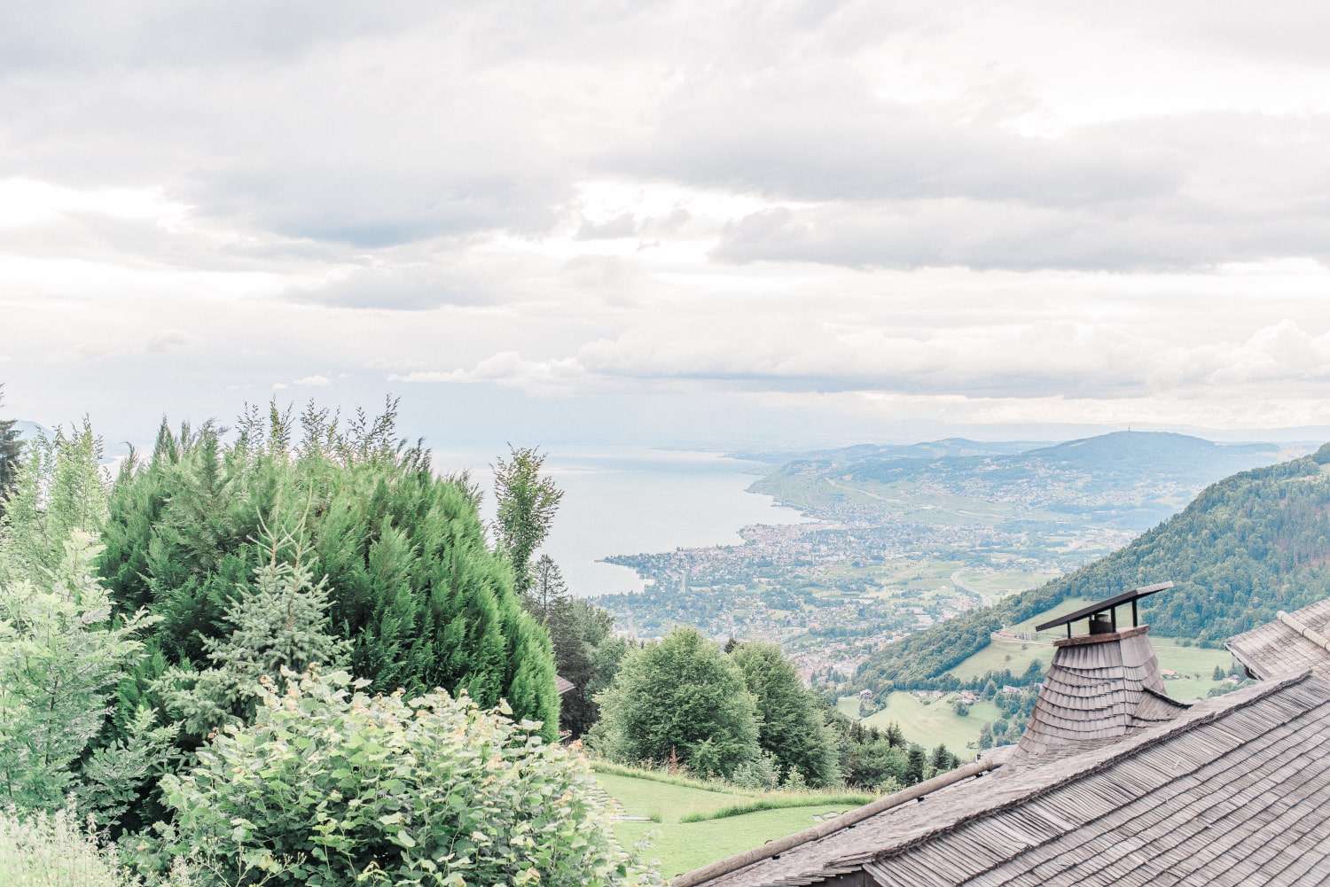 Elopements spots in Swiss Riviera